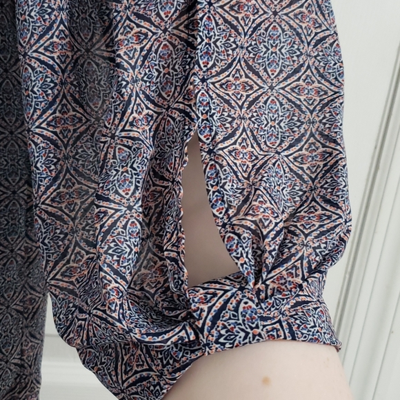 Dressbarn Patterned Blouse - Picture 6 of 6